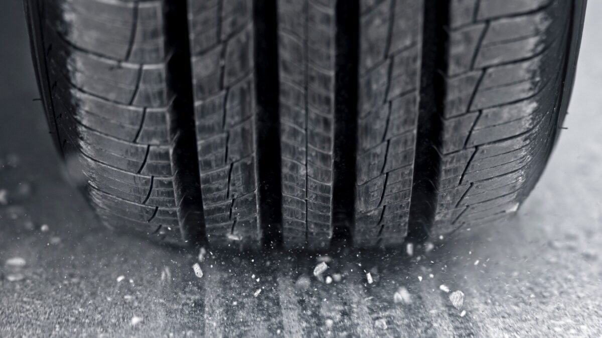 The wear and tear of car tires is one of the main sources of microplastic pollution in the ocean. Courtesy of The Drive.
