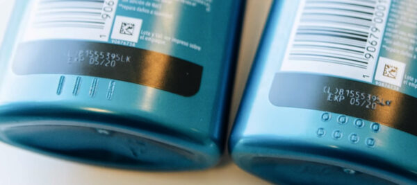 Herbal Essences bottles feature tactile markers—raised lines and dots—that enable people with vision impairment to differentiate between shampoo and conditioner through touch. The simple yet effective system also assists non-English speakers in product identification. Design by Procter & Gamble.