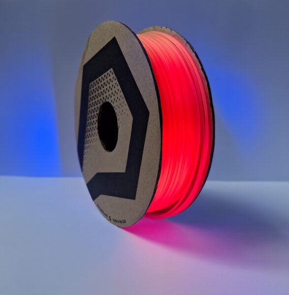 Quantum Light’s red-emissive materials show how nanocrystal-based pigments can bring programmable color effects to plastics, coatings, filaments and masterbatches. Courtesy of Quantum Light.