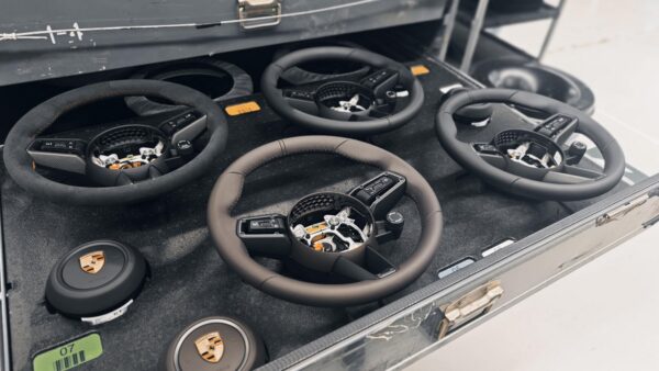 The high-quality material obtained can be used in safety-sensitive applications, such as steering wheels. Photo courtesy of Porsche AG.